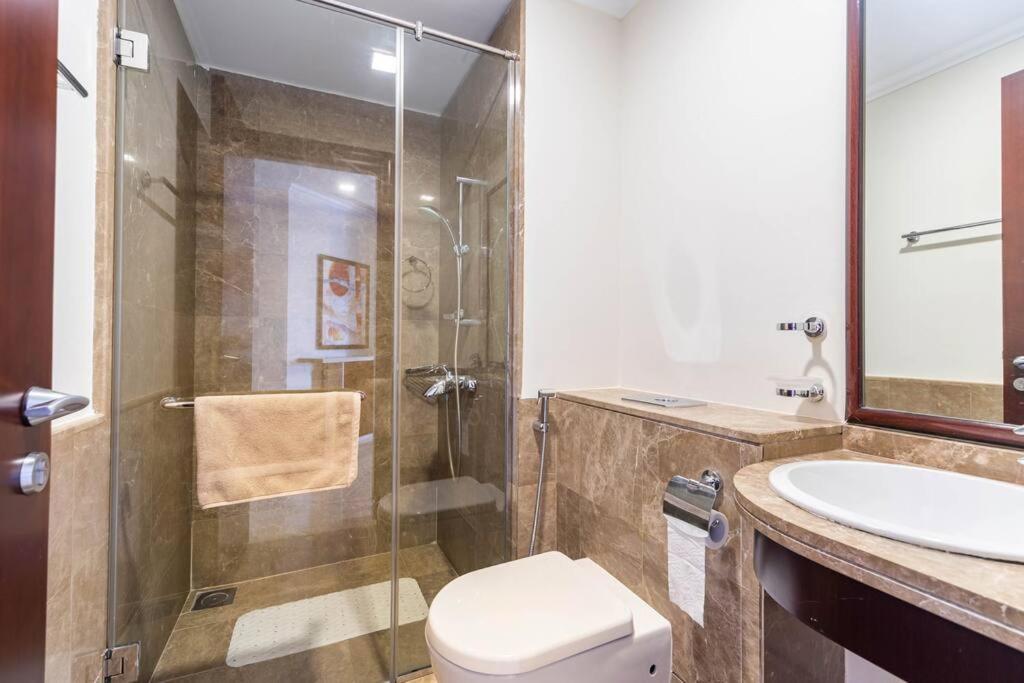Luxury 1 Bedroom With A Private Beach Taj Granduer Residence At Palm 두바이 외부 사진